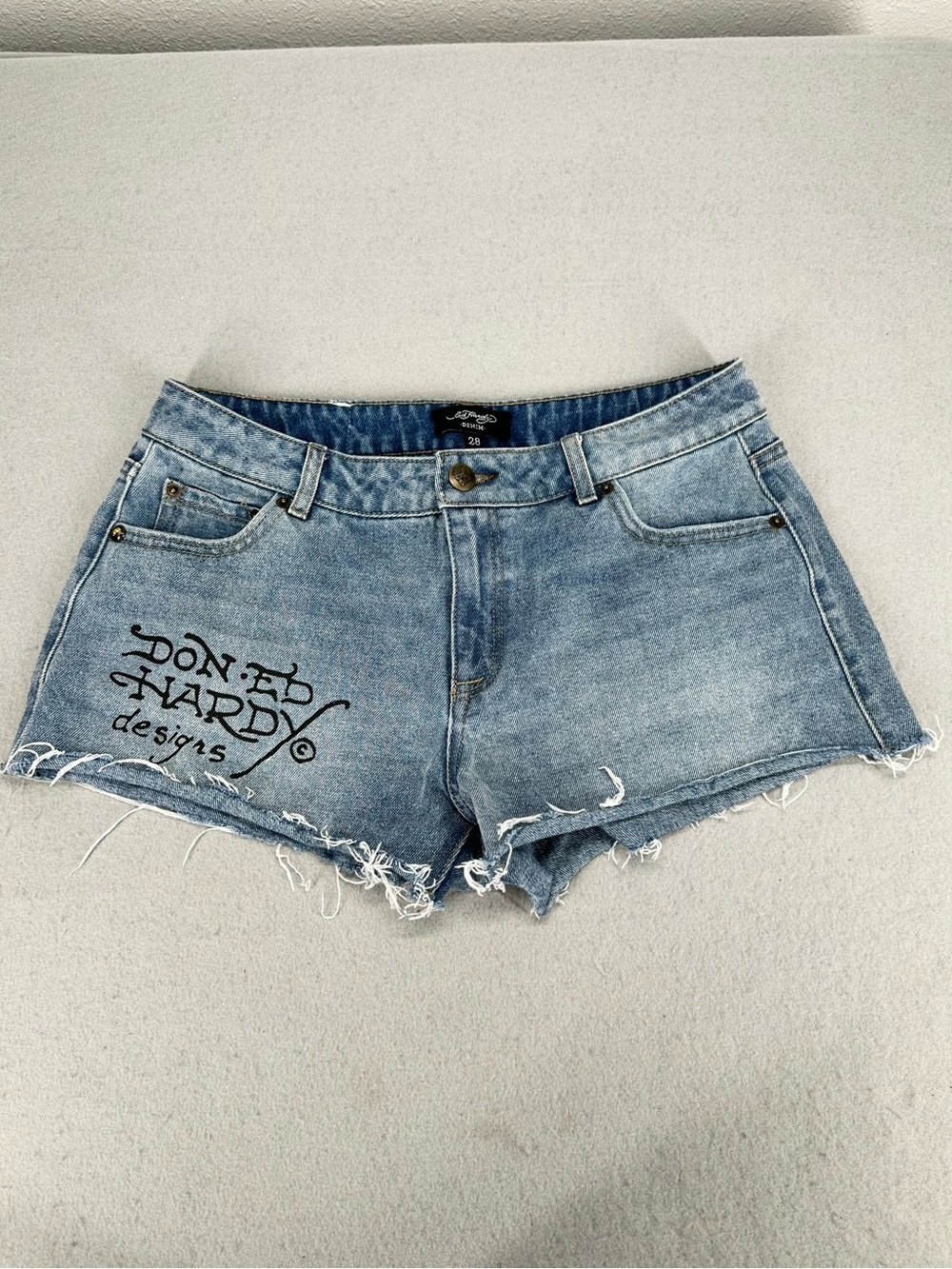 Ed Hardy. "Born Free" swallow graphic denim cut-off shorts - Picture 2 of 8